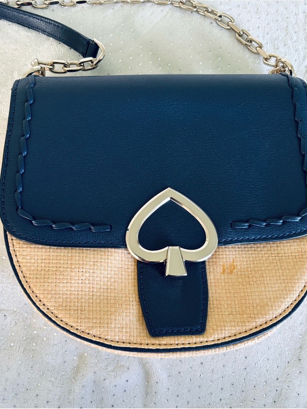 Kate Spade ‘Robyn’ Medium Chain Crossbody Bag Navy Leather and Woven Straw - Picture 2 of 9